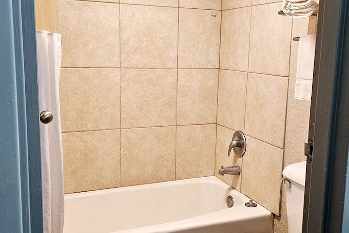 Days Inn by Wyndham Washington