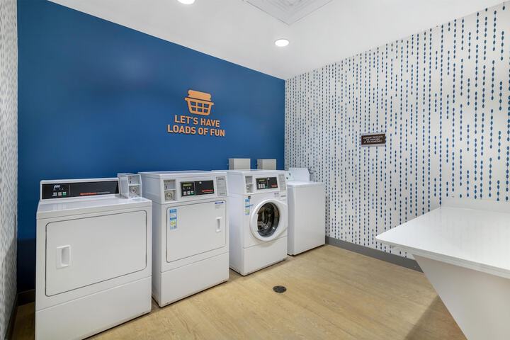 Home2 Suites by Hilton Queensbury Lake George
