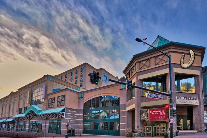 Horseshoe Black Hawk - a Caesars Rewards Destination