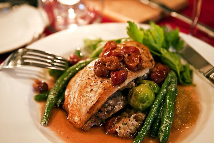 Dining 93 of 145