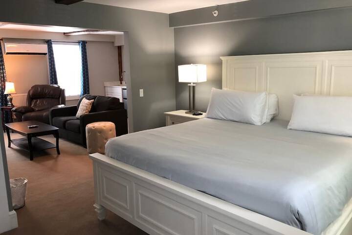 Room 148 of 183