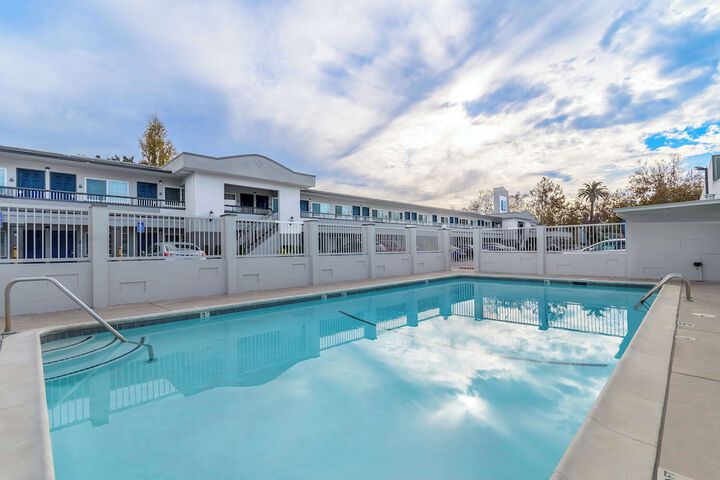 Pool 3 of 26