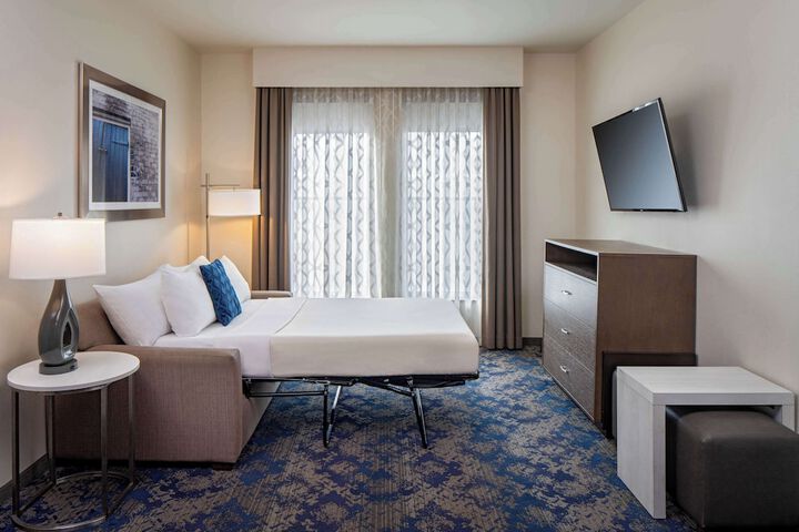 Room 41 of 63