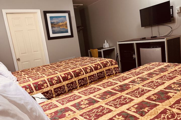 Room 13 of 30
