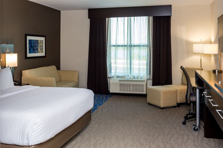 Room 36 of 53