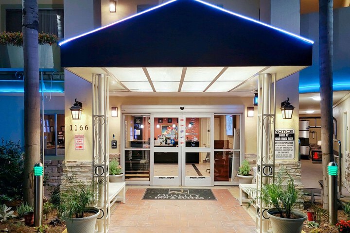 Hotel 6 of 76