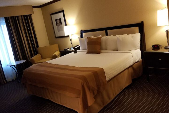 Room 7 of 36