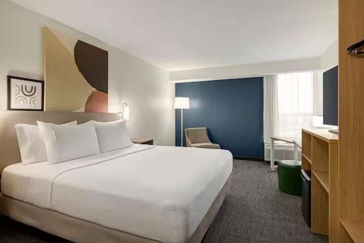 Spark by Hilton Lockport