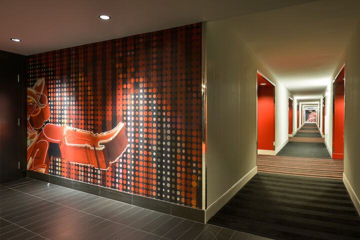 Ballroom/Hall 38 of 41