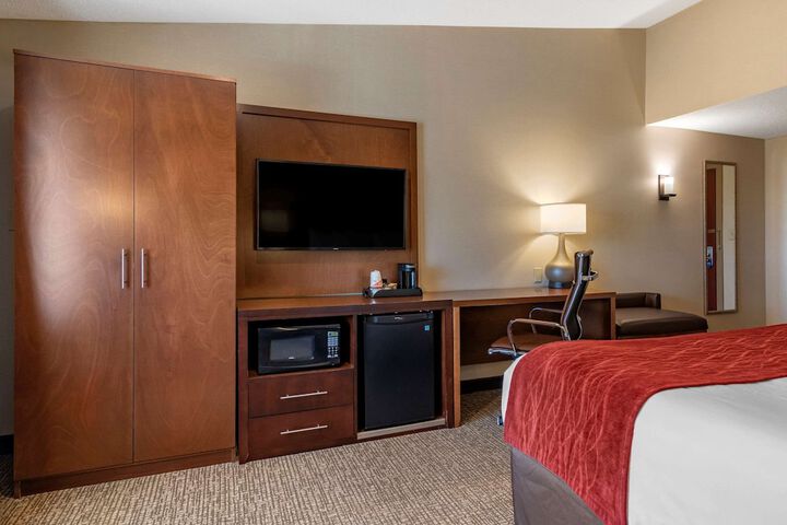 Room 19 of 39