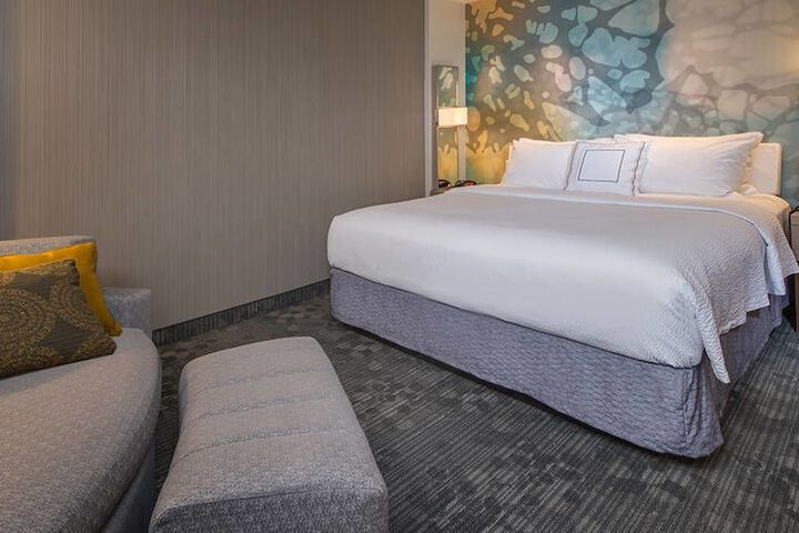 Courtyard by Marriott Elmira Horseheads