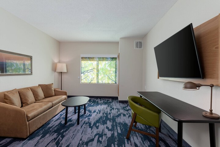 Room 17 of 42