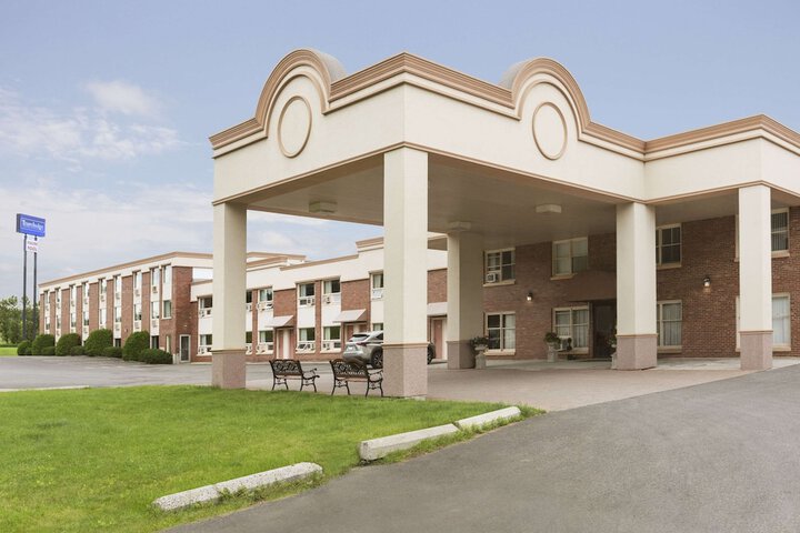Hotel 2 of 16