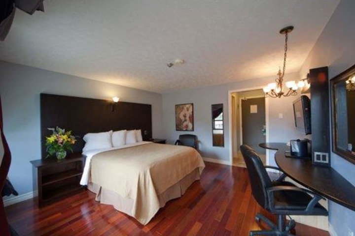 Quality Hotel Fallsview Cascade