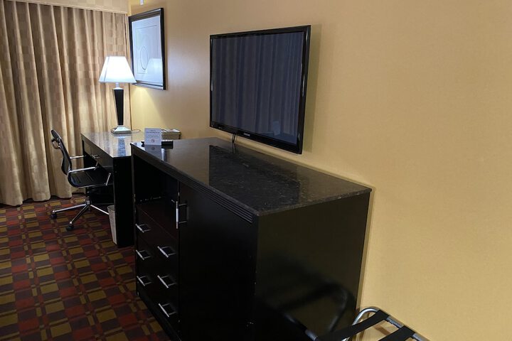 Room 14 of 29