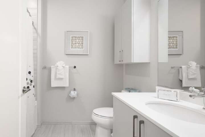 Room 12 of 65