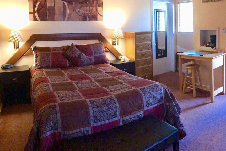 Room 17 of 39
