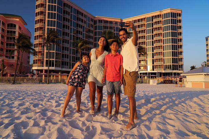 Pink Shell Beach Resort and Marina