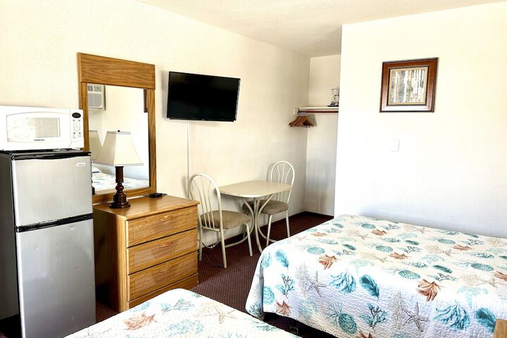 Room 19 of 37