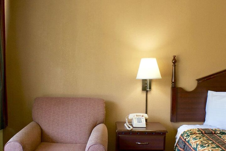 Rodeway Inn Monroe