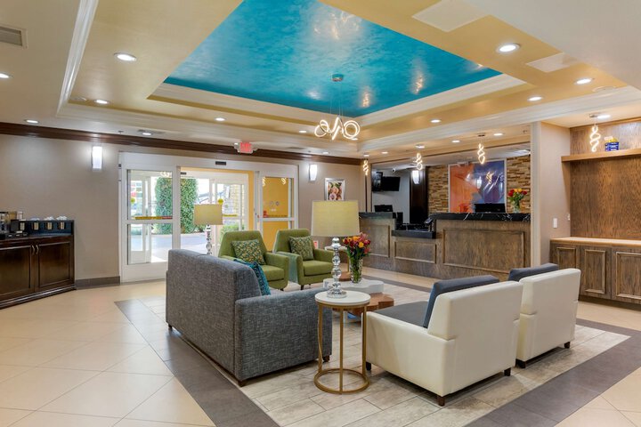 Hotel Interior 10 of 46