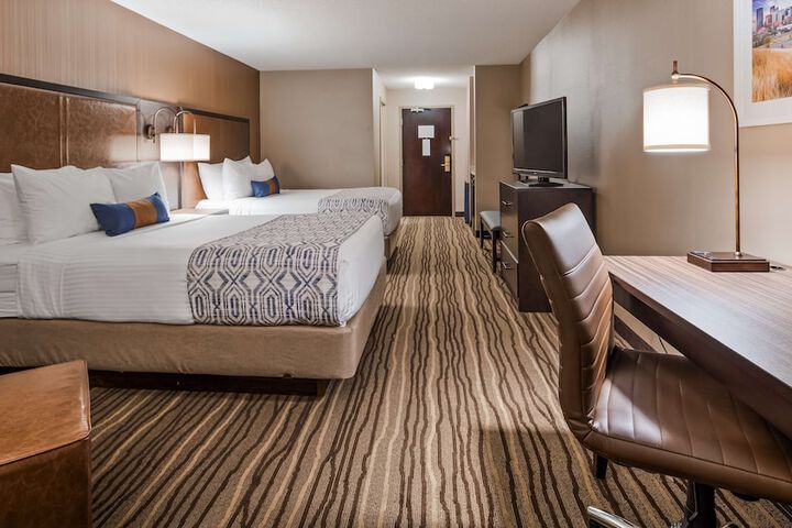 Room 10 of 23