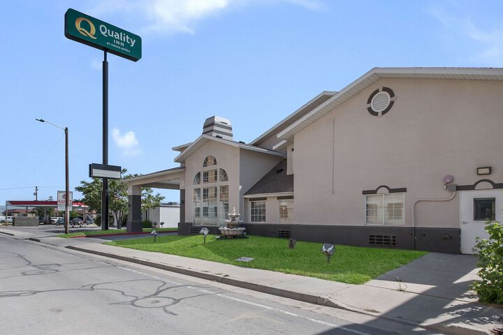 Hotel 2 of 43