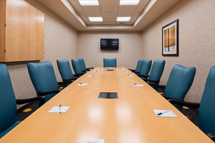 Best Western Plus Dayton Hotel & Suites