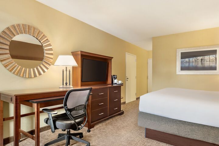 Crowne Plaza Crystal City-Washington D.C. by IHG