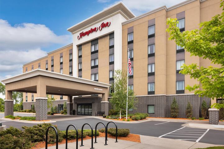 Hampton Inn Minneapolis-Roseville
