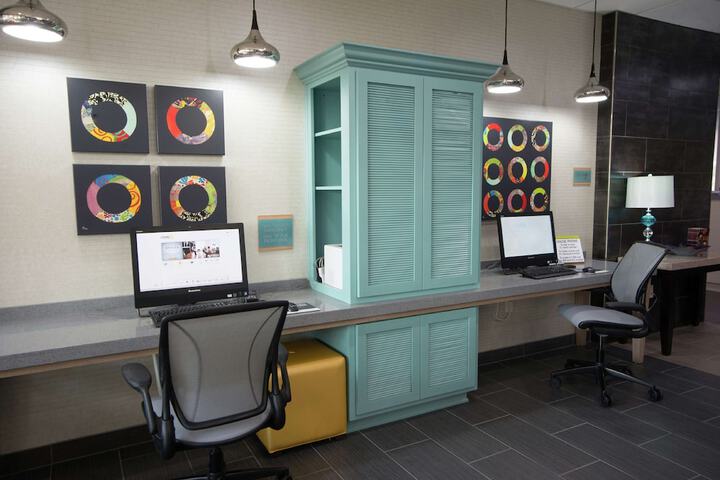 Business Center 26 of 26