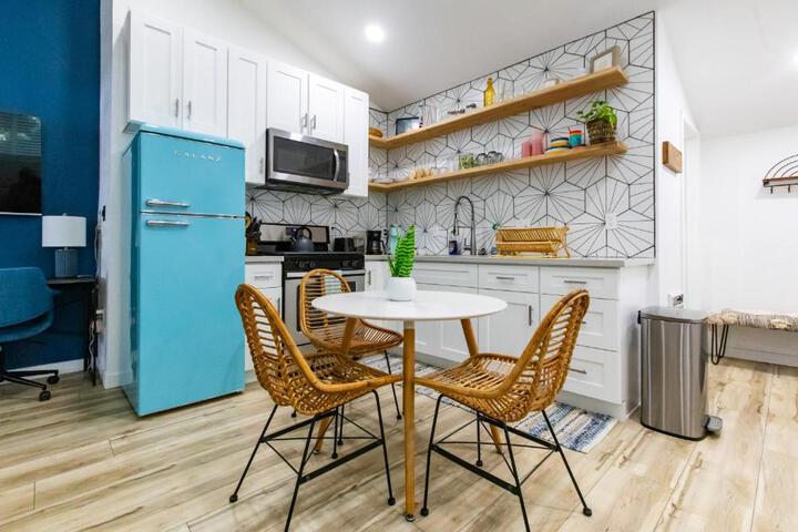 Stylish Casita min from the beach !