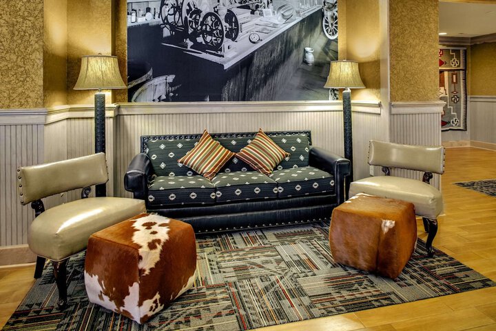Hotel Interior 12 of 65