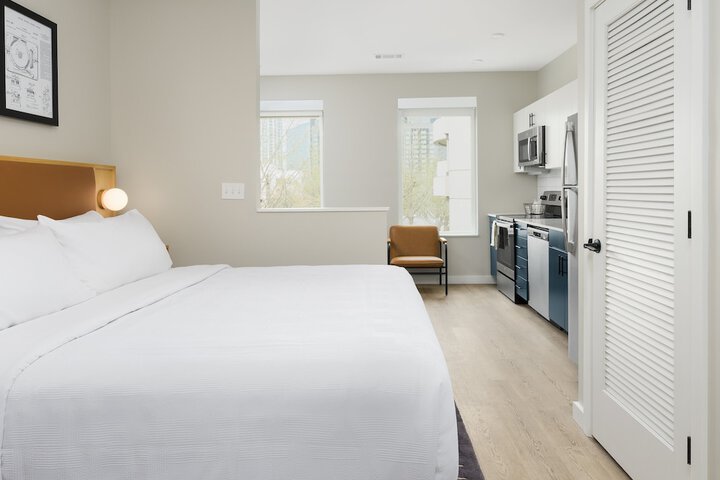 Room 42 of 52