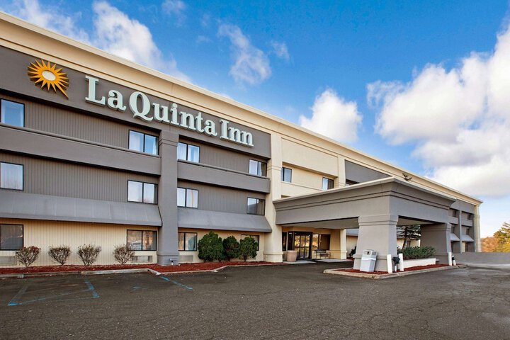 Hotel 3 of 36