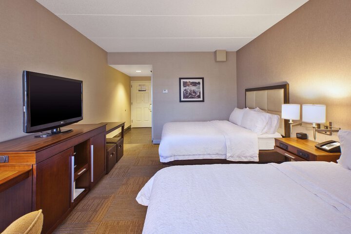 Hampton Inn & Suites Providence / Warwick-Airport
