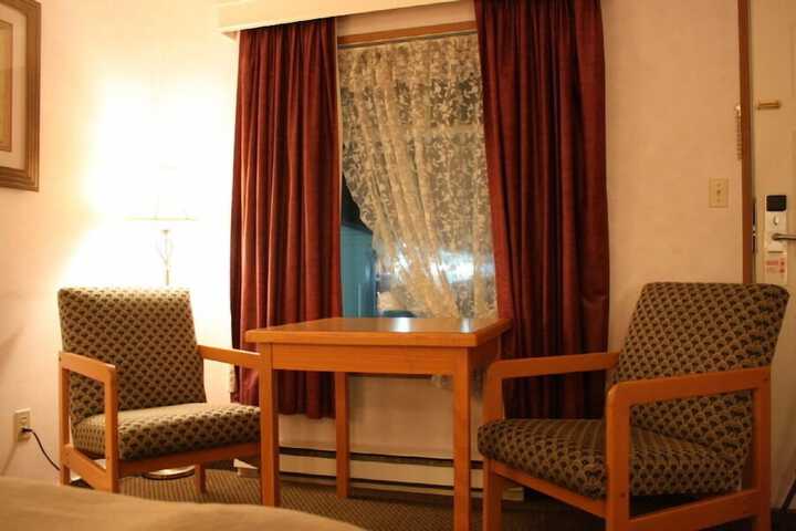 Heritage Inn