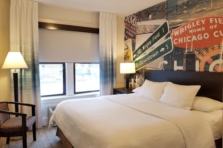 Room 28 of 40
