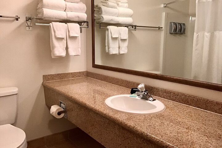 Room 51 of 73