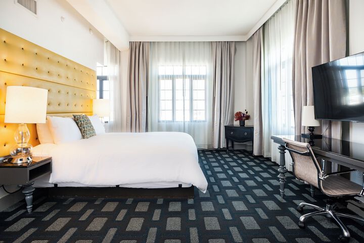 The Padre Hotel