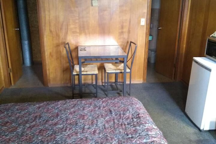 Room 20 of 39