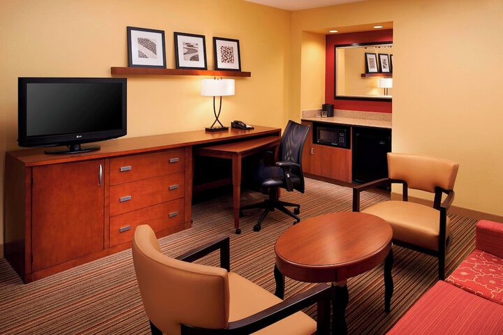 Room 20 of 32