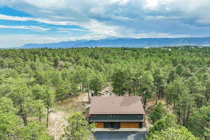 Buckskin Hideaway