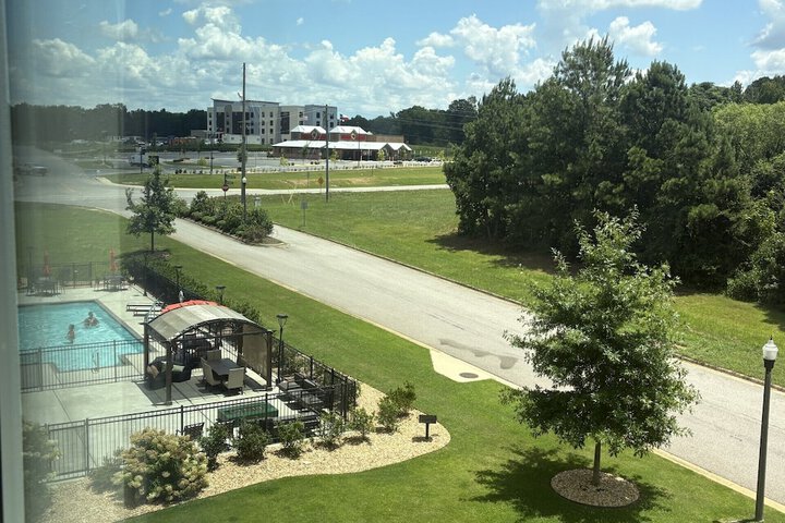 La Quinta Inn & Suites by Wyndham Opelika Auburn