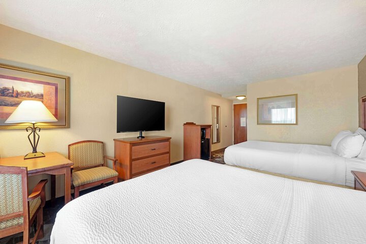 Room 13 of 54