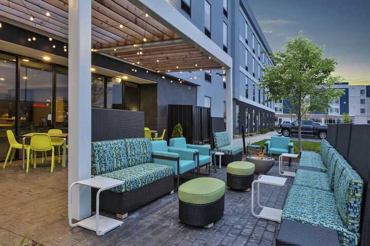 Terrace/Patio 32 of 33