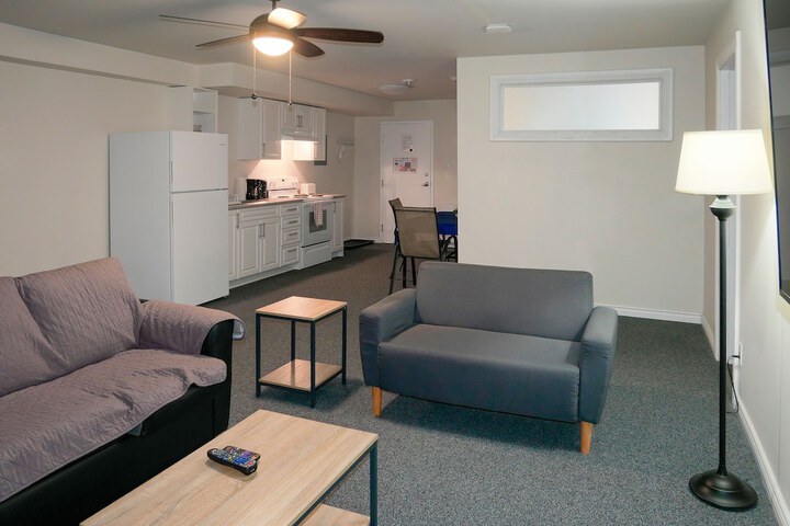 Room 12 of 26