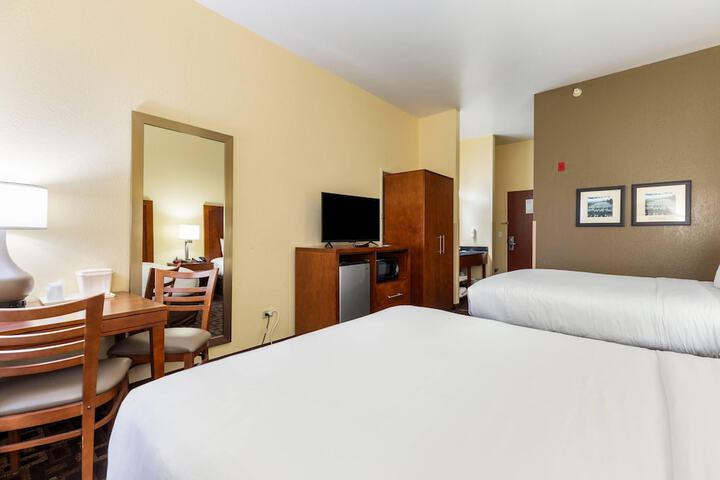 Comfort Inn & Suites North Aurora - Naperville