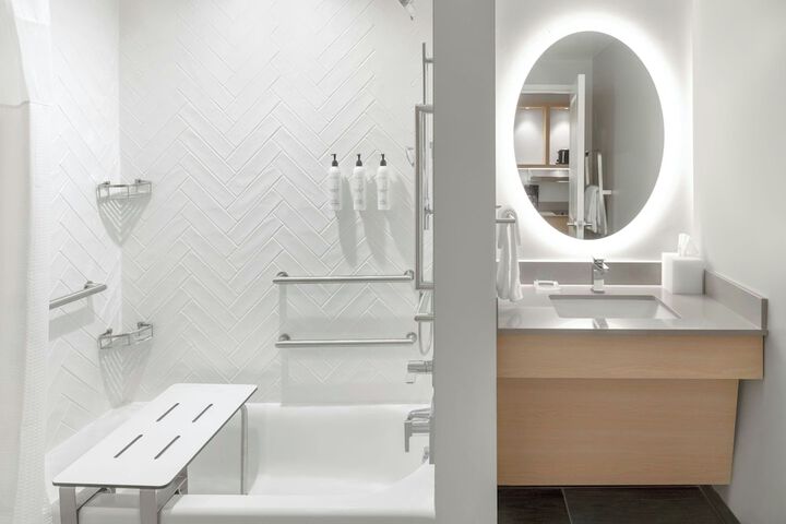 TownePlace Suites by Marriott Detroit Taylor