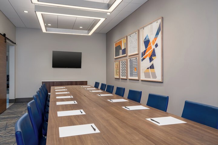 Holiday Inn Express & Suites Linden – Newark South by IHG